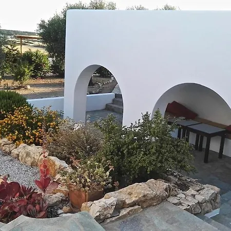 G - Kamari Village