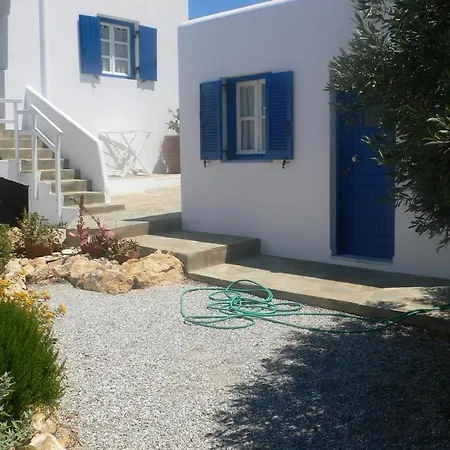 G - Kamari Village بيت للعطل *