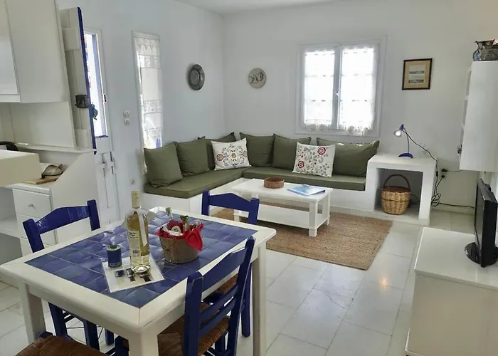 Semesterbostad G - Kamari Village