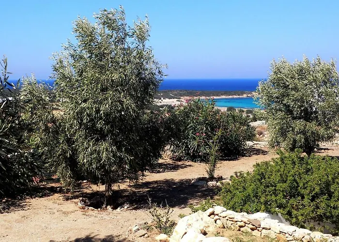 G - Kamari Village *