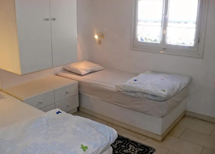 G - Kamari Village * Kastraki (Naxos)