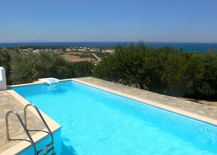 G - Kamari Village *